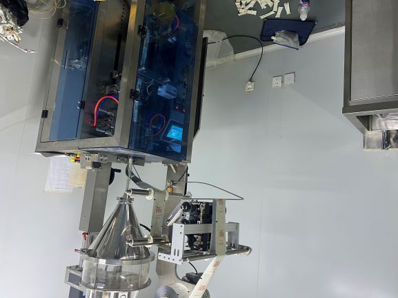 杭州客户粉剂包装机试机成功